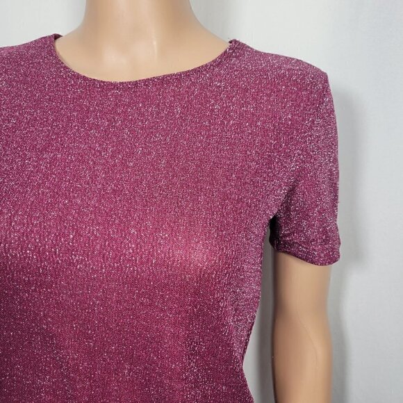 Seven Seven Women's Sparkly Berry Pink Short Sleeve Top in a Size Small - Picture 2 of 10
